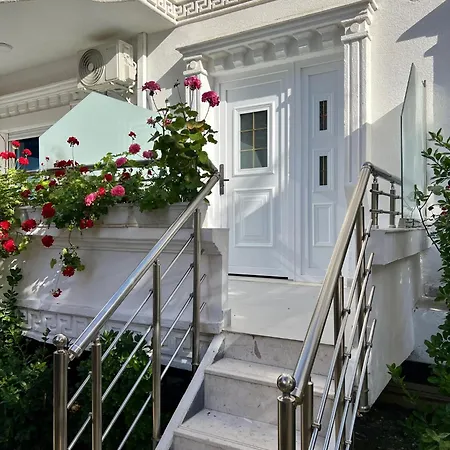 Best Summer Apartment Golem  Exterior photo