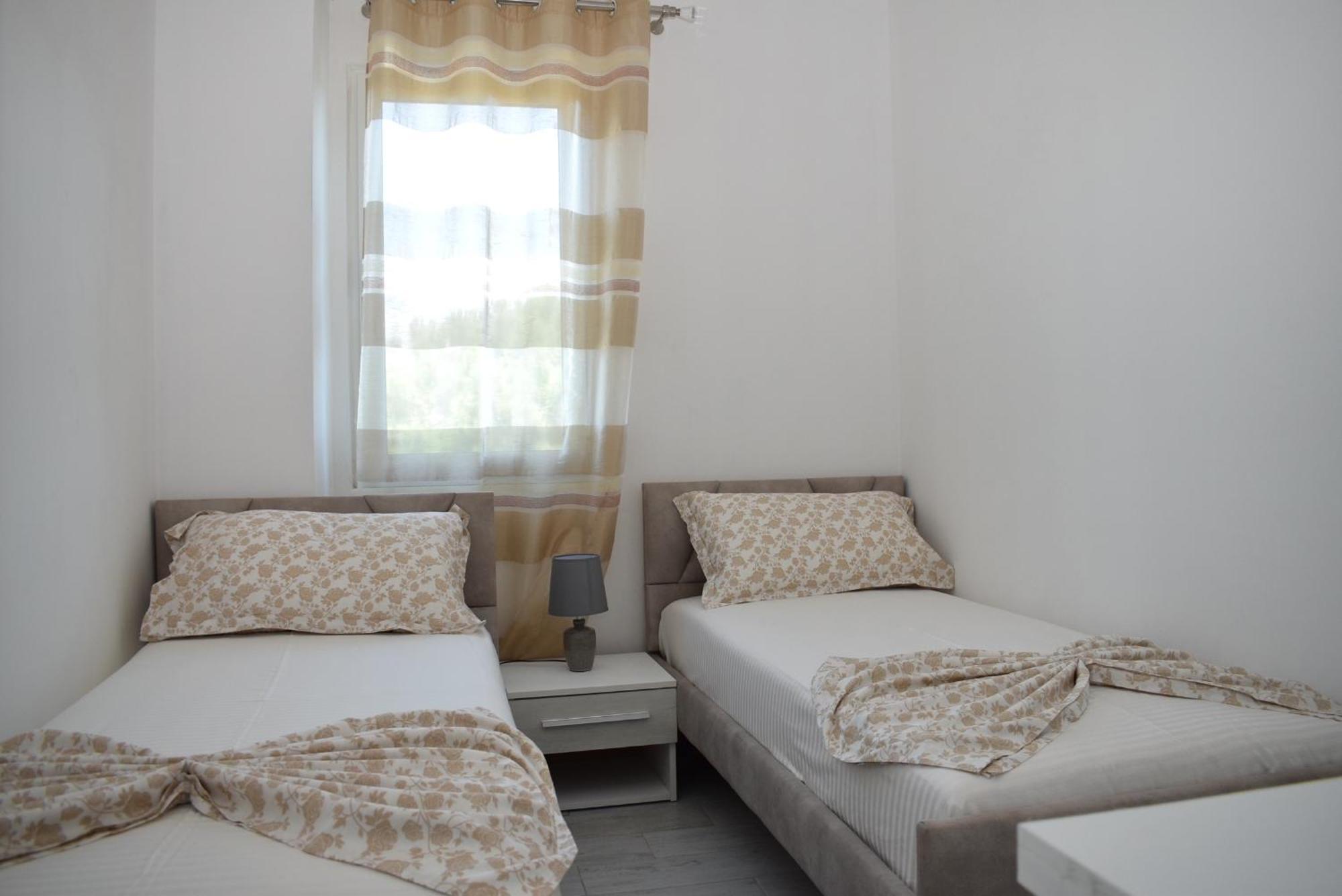 Summer Apartment